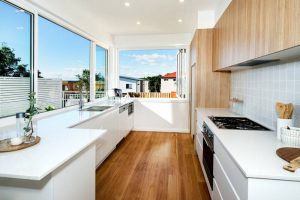 Spacious duplex beach houses - kitchen